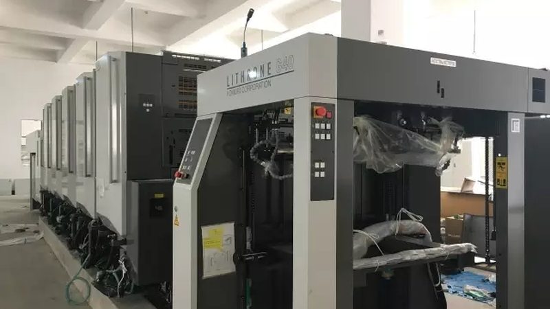 烫金机耐用性揭秘：如何选择高品质烫金设备